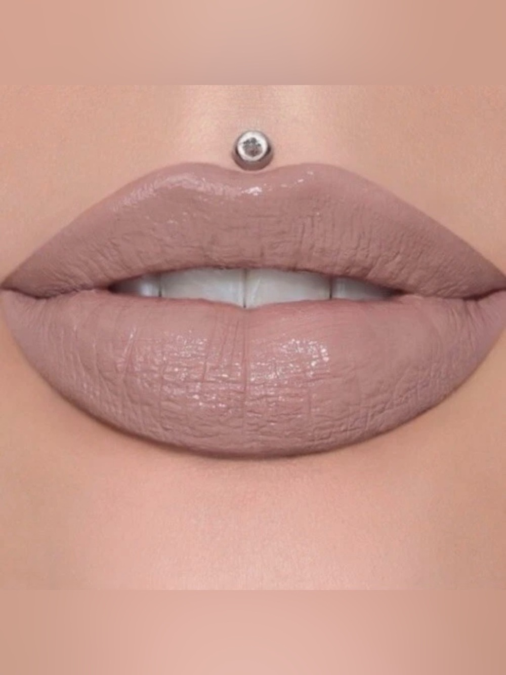 Jeffree Star Supreme Lip Gloss Naked In The Dark